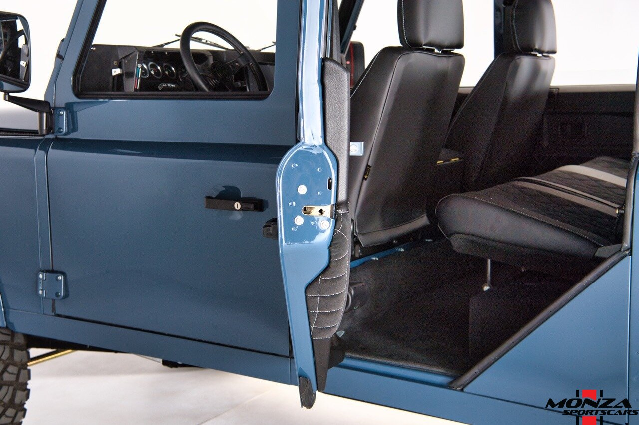 1999 Land Rover Defender 130 - Photo 111 - Houston, TX 77024