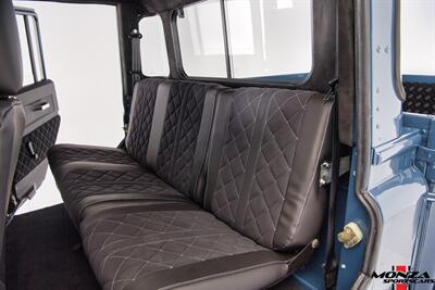 1999 Land Rover Defender 130 - Photo 44 - Houston, TX 77024