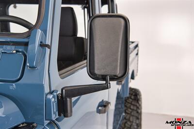 1999 Land Rover Defender 130 - Photo 34 - Houston, TX 77024
