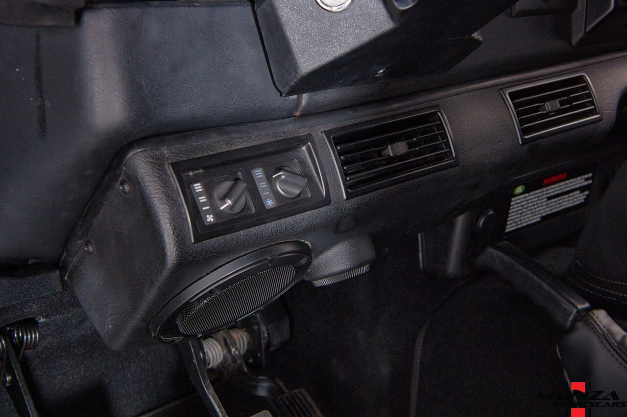 1999 Land Rover Defender 130 - Photo 59 - Houston, TX 77024