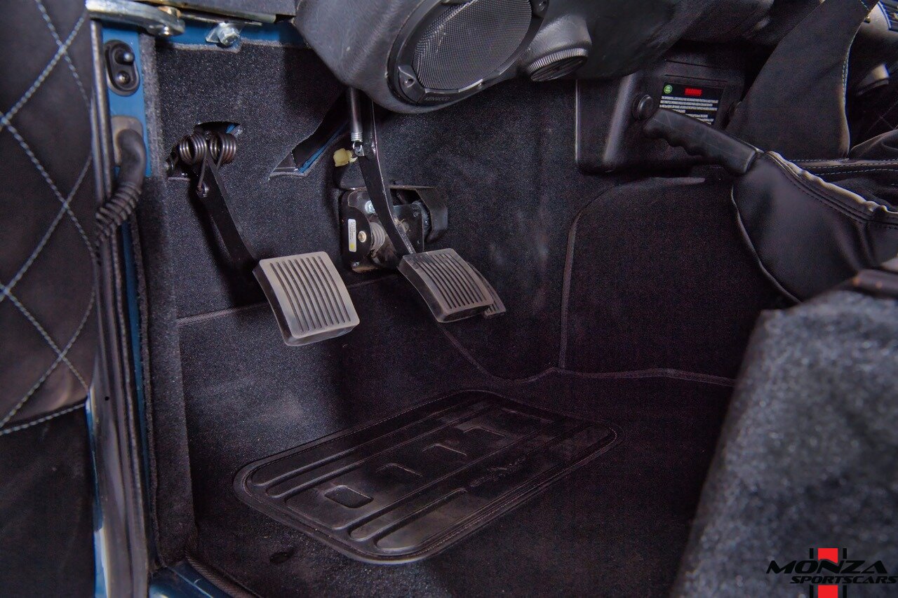 1999 Land Rover Defender 130 - Photo 54 - Houston, TX 77024