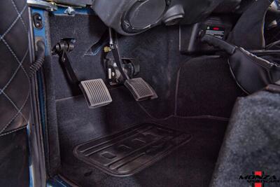1999 Land Rover Defender 130 - Photo 54 - Houston, TX 77024