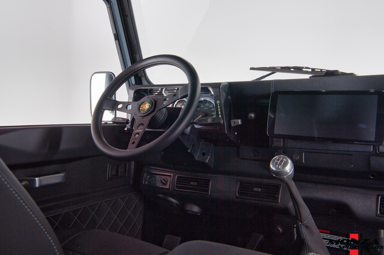 1999 Land Rover Defender 130 - Photo 56 - Houston, TX 77024