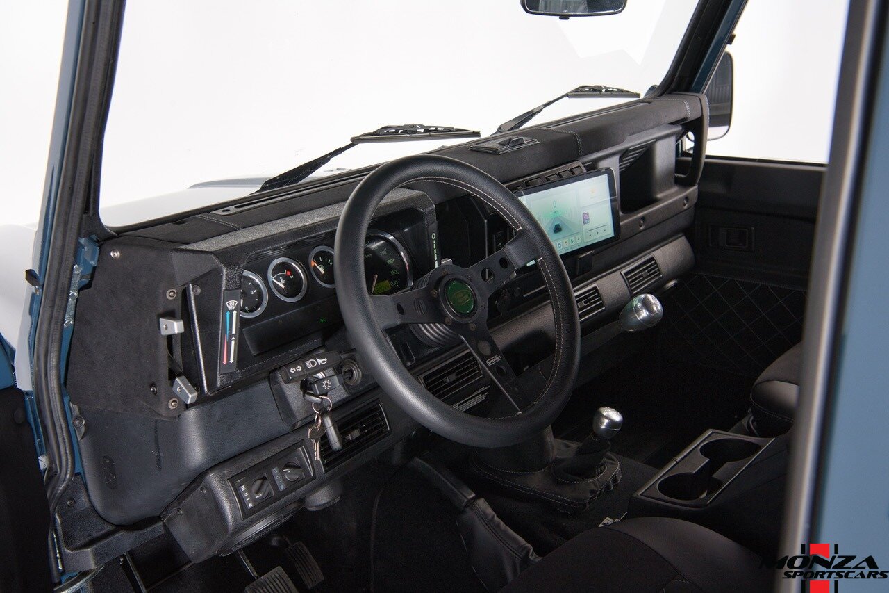1999 Land Rover Defender 130 - Photo 61 - Houston, TX 77024