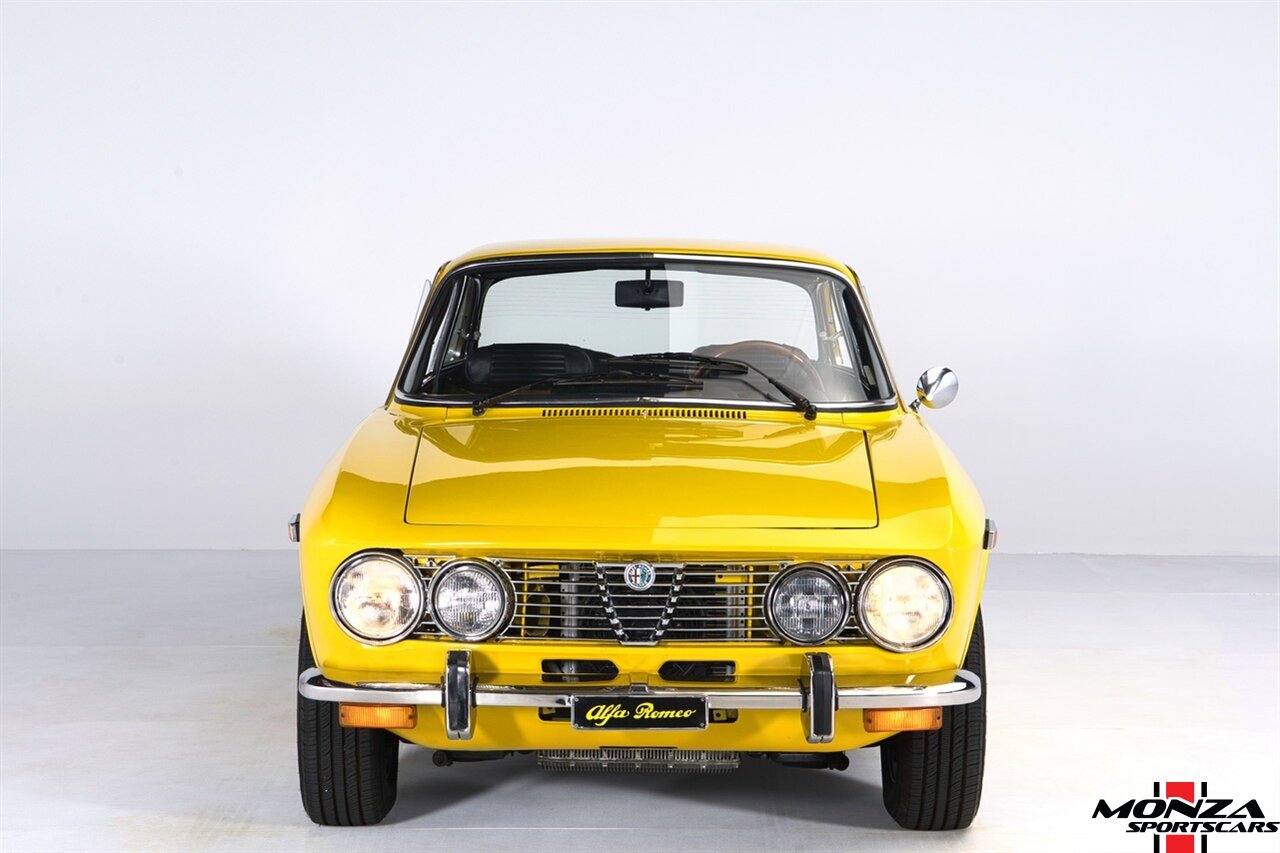 1974 Alfa Romeo GTV 2000   - Photo 2 - Houston, TX 77024