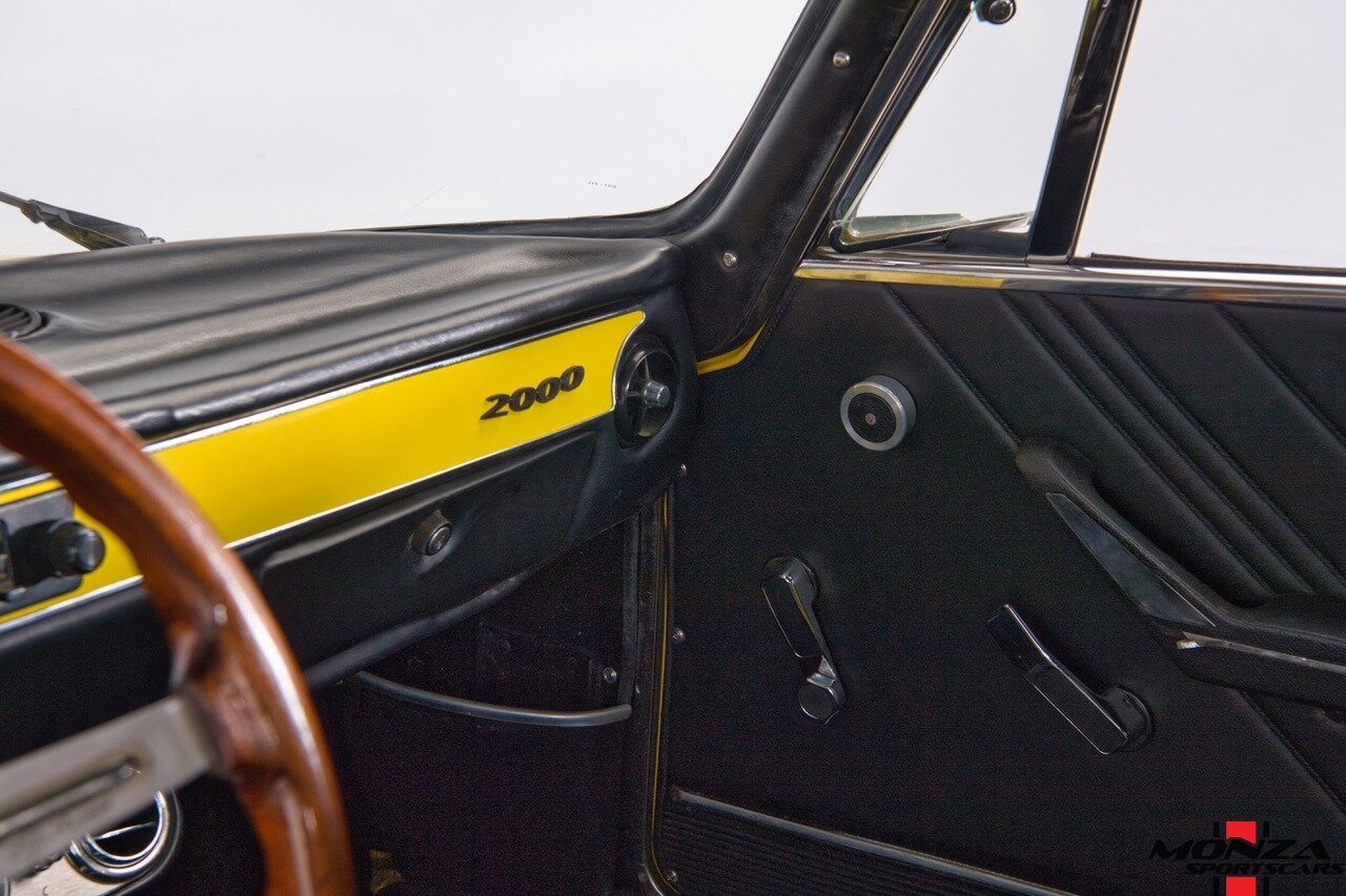 1974 Alfa Romeo GTV 2000   - Photo 28 - Houston, TX 77024