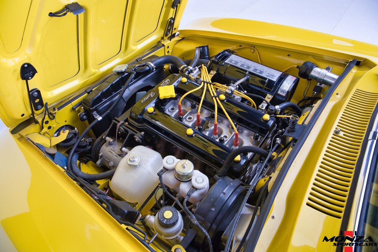 1974 Alfa Romeo GTV 2000   - Photo 48 - Houston, TX 77024