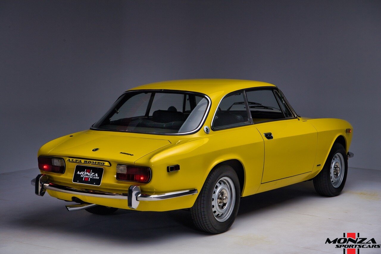 1974 Alfa Romeo GTV 2000   - Photo 63 - Houston, TX 77024