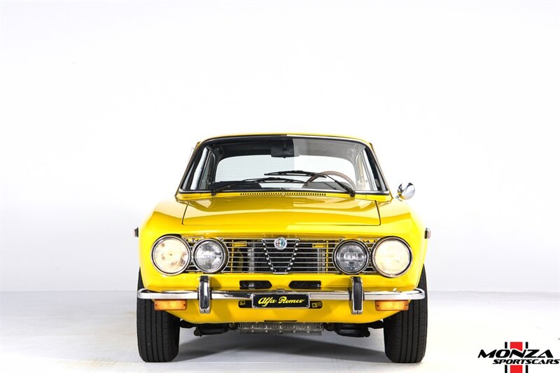 1974 Alfa Romeo GTV 2000  