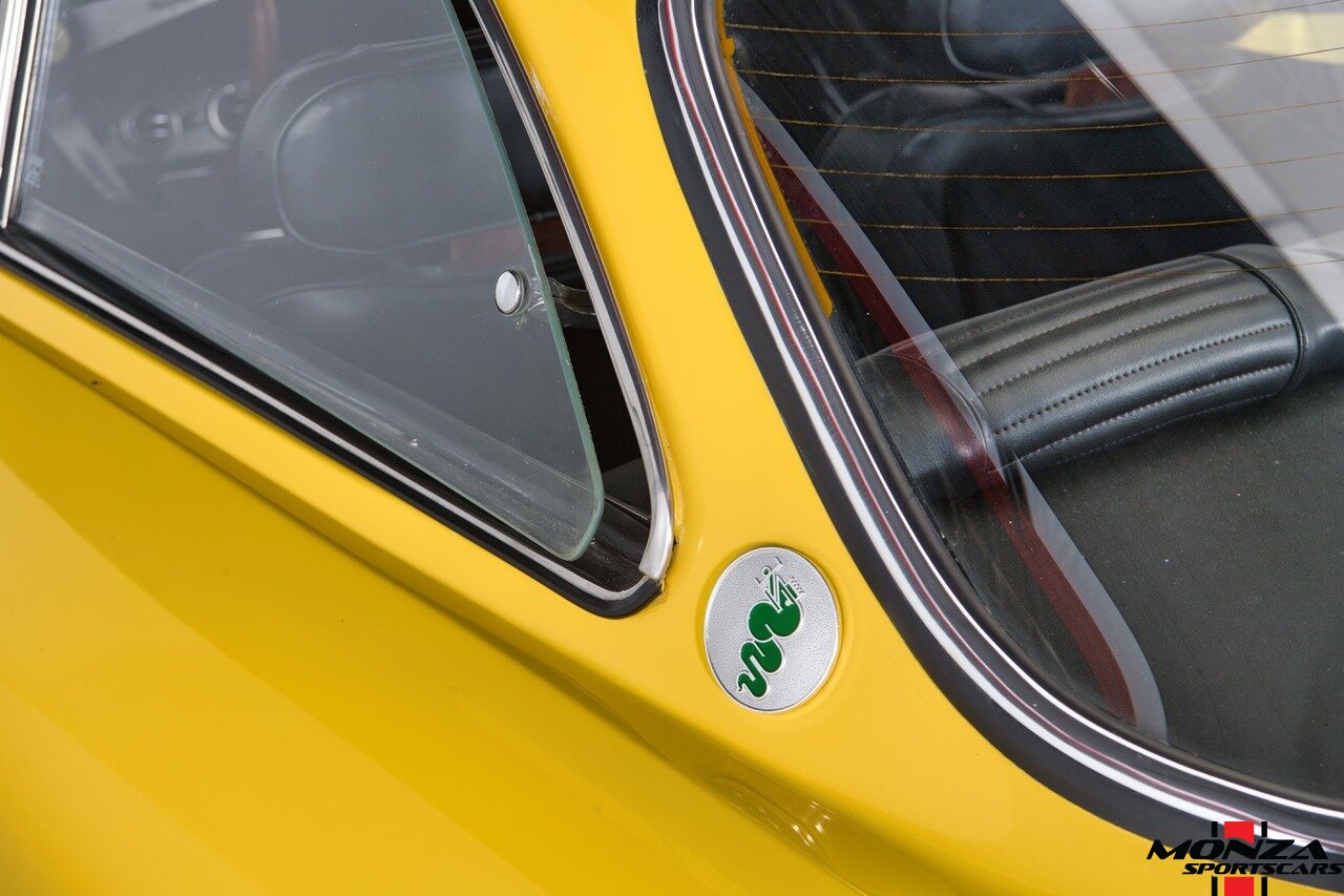 1974 Alfa Romeo GTV 2000   - Photo 18 - Houston, TX 77024