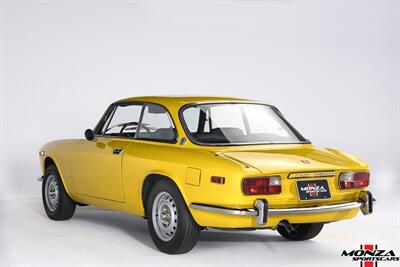 1974 Alfa Romeo GTV 2000   - Photo 9 - Houston, TX 77024