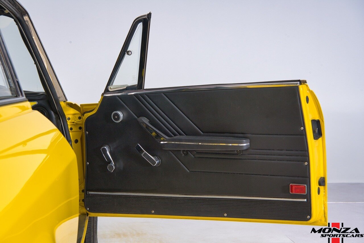 1974 Alfa Romeo GTV 2000   - Photo 44 - Houston, TX 77024