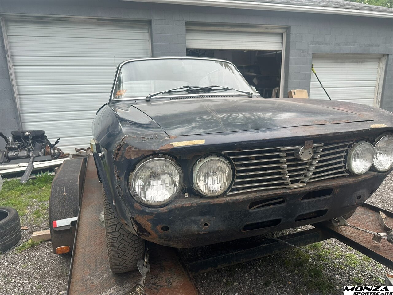 1971 Alfa Romeo Giulia 1750 Veloce - Photo 8 - Houston, TX 77024