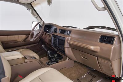 1995 Toyota Land Cruiser 80 Series   - Photo 87 - Houston, TX 77024