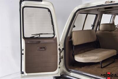 1995 Toyota Land Cruiser 80 Series   - Photo 104 - Houston, TX 77024