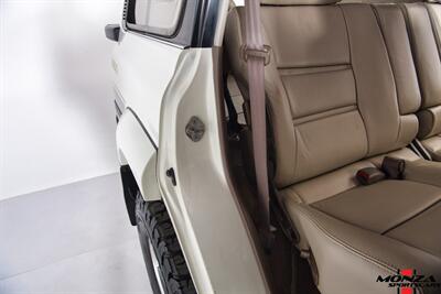 1995 Toyota Land Cruiser 80 Series   - Photo 24 - Houston, TX 77024