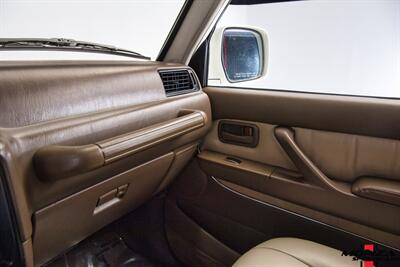 1995 Toyota Land Cruiser 80 Series   - Photo 141 - Houston, TX 77024