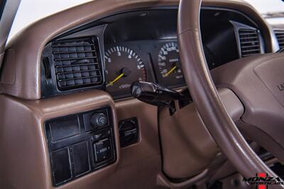 1995 Toyota Land Cruiser 80 Series   - Photo 139 - Houston, TX 77024