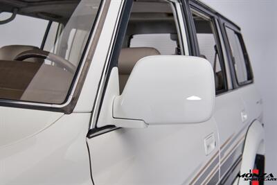 1995 Toyota Land Cruiser 80 Series   - Photo 29 - Houston, TX 77024