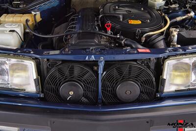 1990 Mercedes-Benz 2.6   - Photo 138 - Houston, TX 77024