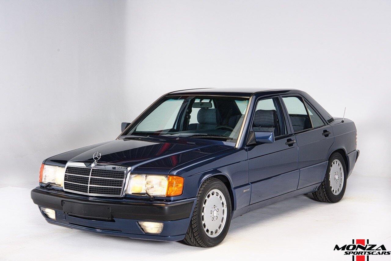 1990 Mercedes-Benz 2.6   - Photo 4 - Houston, TX 77024