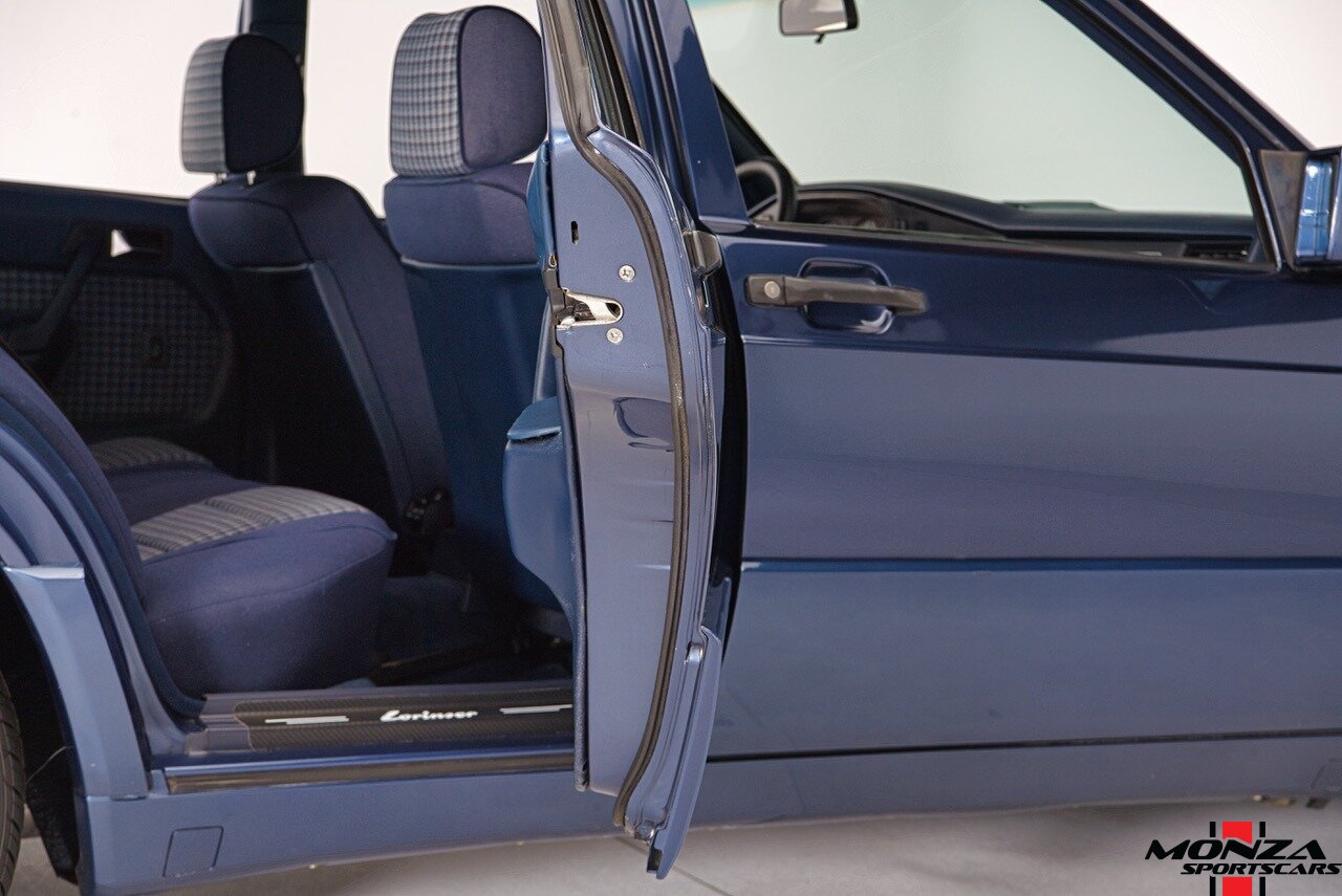 1990 Mercedes-Benz 2.6   - Photo 93 - Houston, TX 77024