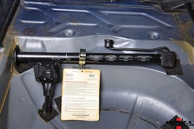 1990 Mercedes-Benz 2.6   - Photo 130 - Houston, TX 77024