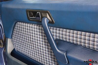 1990 Mercedes-Benz 2.6   - Photo 84 - Houston, TX 77024