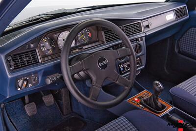 1990 Mercedes-Benz 2.6   - Photo 58 - Houston, TX 77024