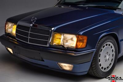1990 Mercedes-Benz 2.6   - Photo 36 - Houston, TX 77024