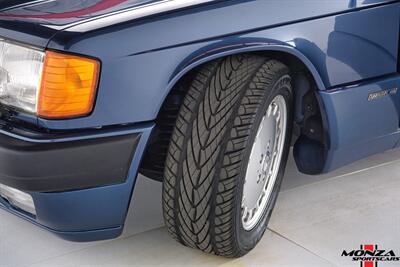 1990 Mercedes-Benz 2.6   - Photo 26 - Houston, TX 77024