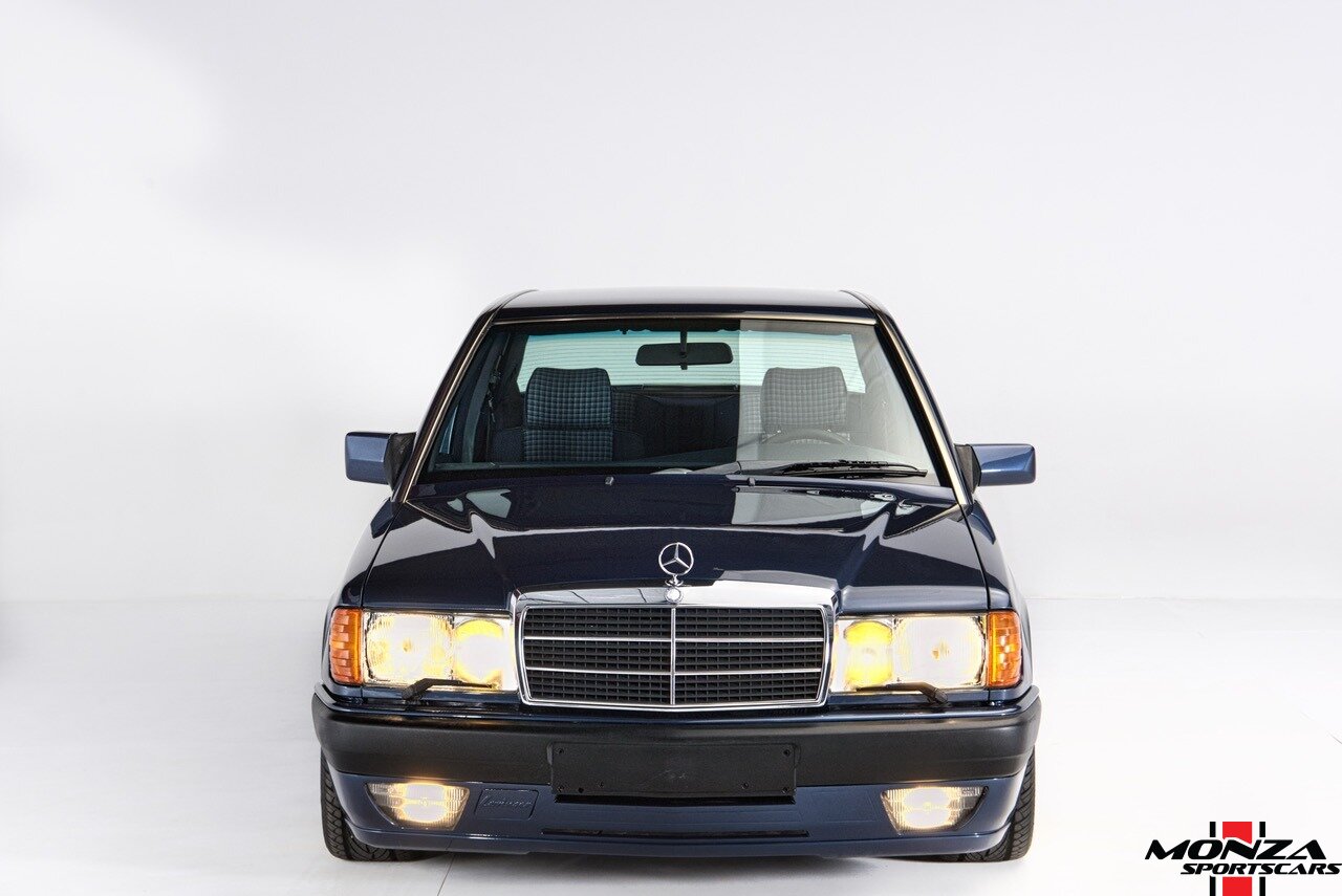 1990 Mercedes-Benz 2.6   - Photo 1 - Houston, TX 77024