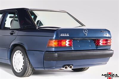 1990 Mercedes-Benz 2.6   - Photo 7 - Houston, TX 77024