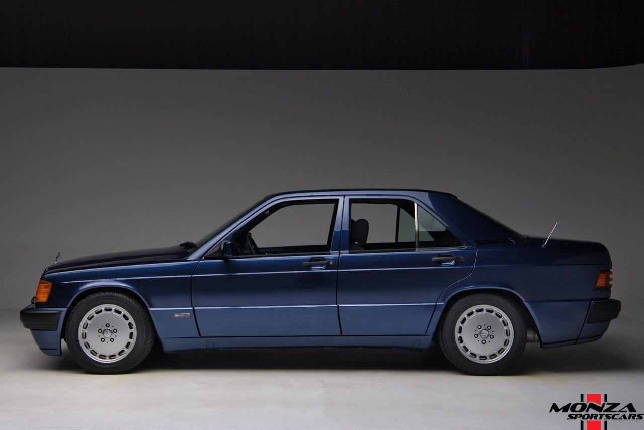 1990 Mercedes-Benz 2.6   - Photo 28 - Houston, TX 77024