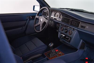 1990 Mercedes-Benz 2.6   - Photo 78 - Houston, TX 77024