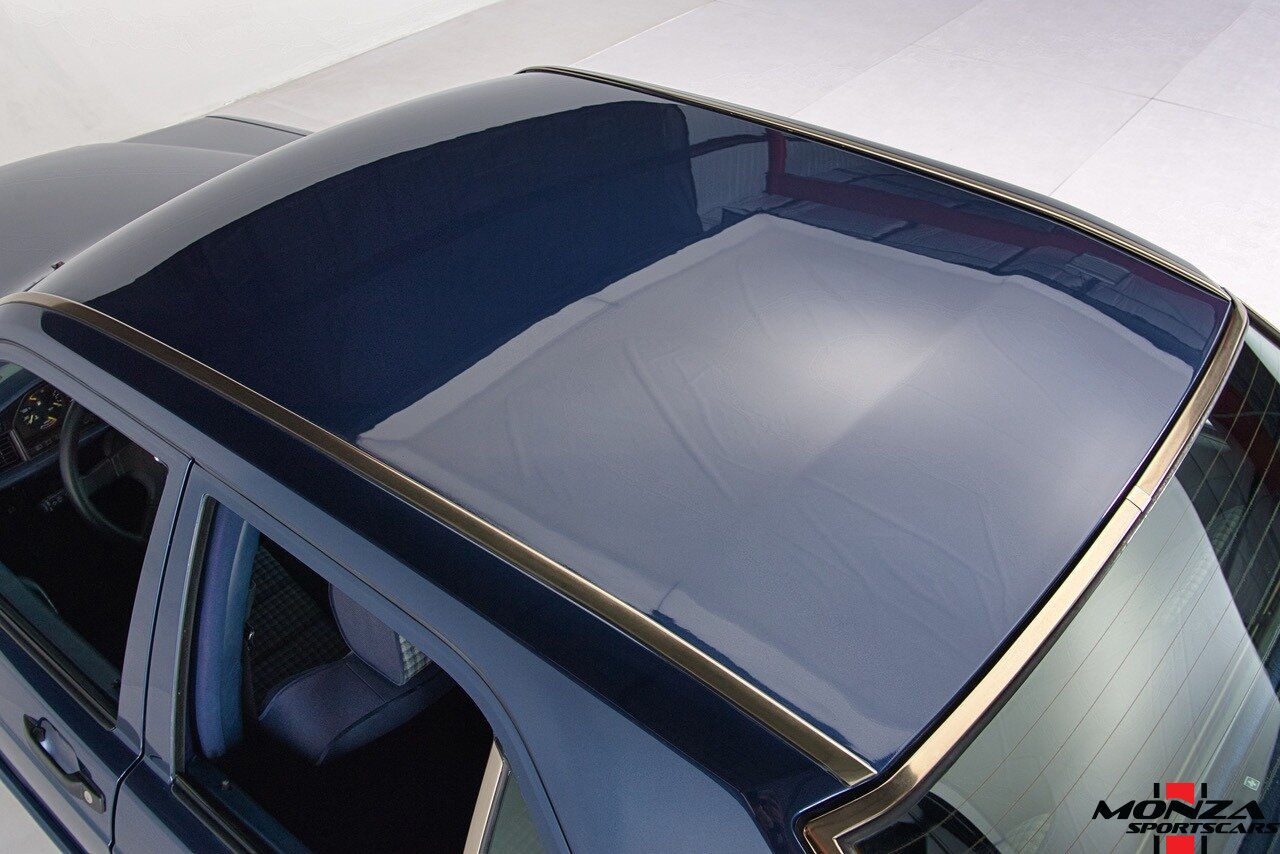 1990 Mercedes-Benz 2.6   - Photo 112 - Houston, TX 77024