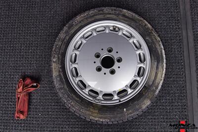 1990 Mercedes-Benz 2.6   - Photo 126 - Houston, TX 77024