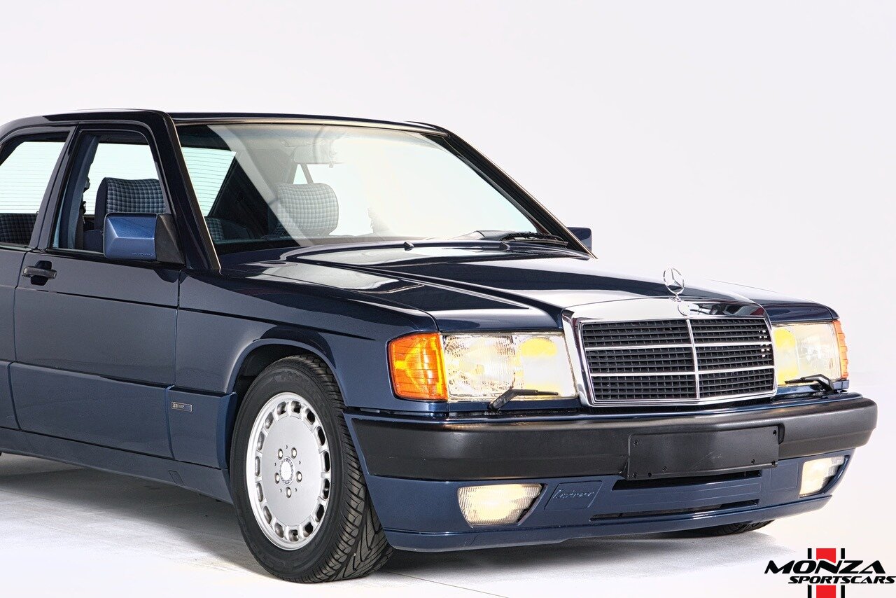 1990 Mercedes-Benz 2.6   - Photo 22 - Houston, TX 77024