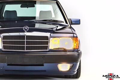 1990 Mercedes-Benz 2.6   - Photo 24 - Houston, TX 77024