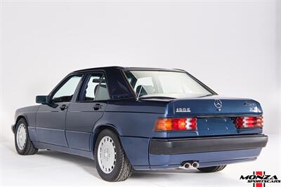 1990 Mercedes-Benz 2.6   - Photo 5 - Houston, TX 77024