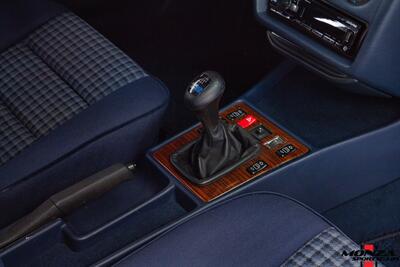 1990 Mercedes-Benz 2.6   - Photo 73 - Houston, TX 77024