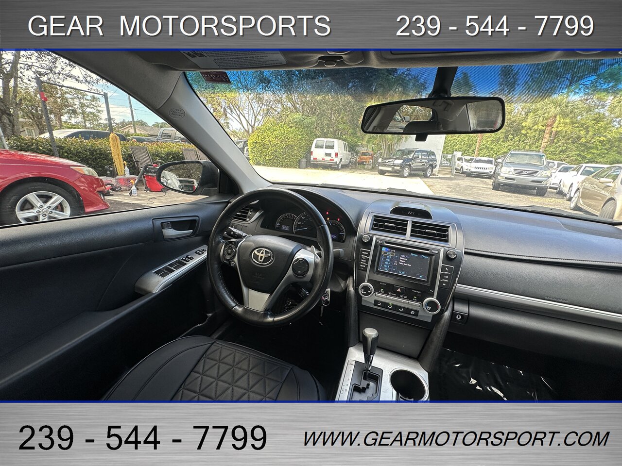 2012 Toyota Camry SE   - Photo 10 - Estero, FL 33928