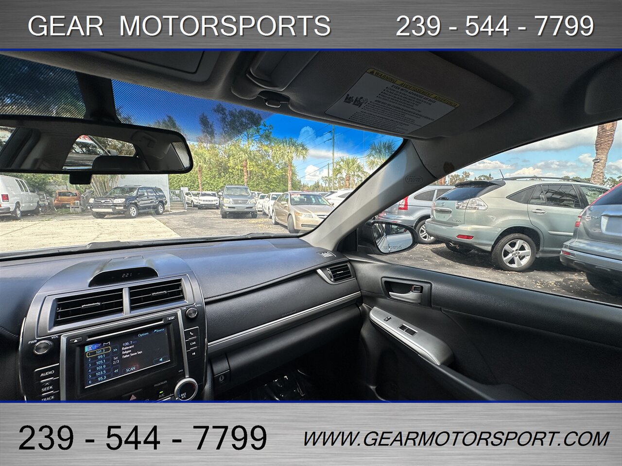 2012 Toyota Camry SE   - Photo 11 - Estero, FL 33928