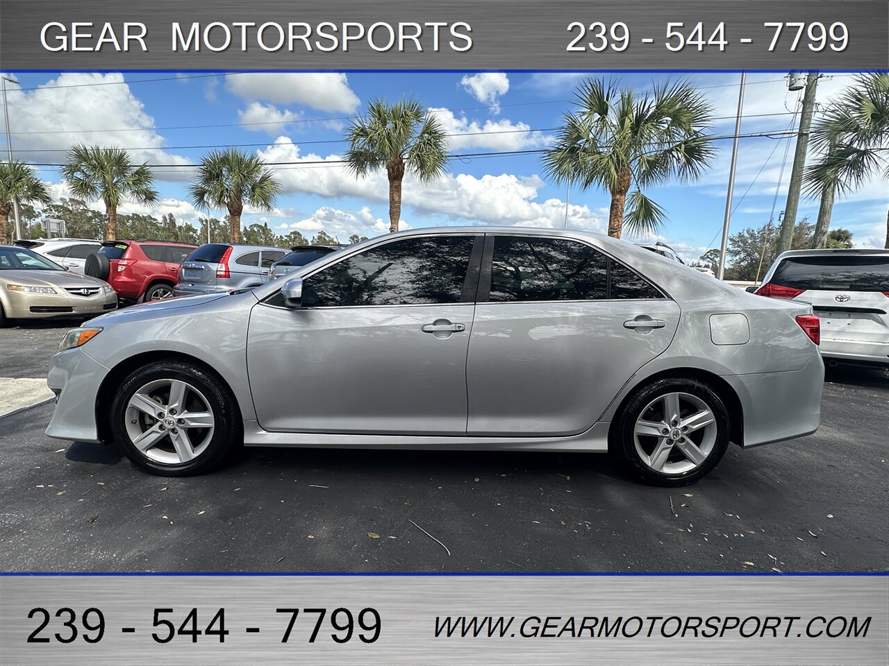 2012 Toyota Camry SE   - Photo 6 - Estero, FL 33928