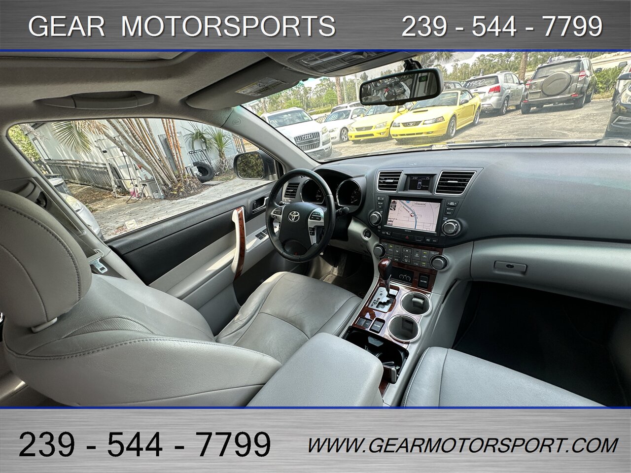 2012 Toyota Highlander Limited 3.5L V6 3rd Row   - Photo 16 - Estero, FL 33928