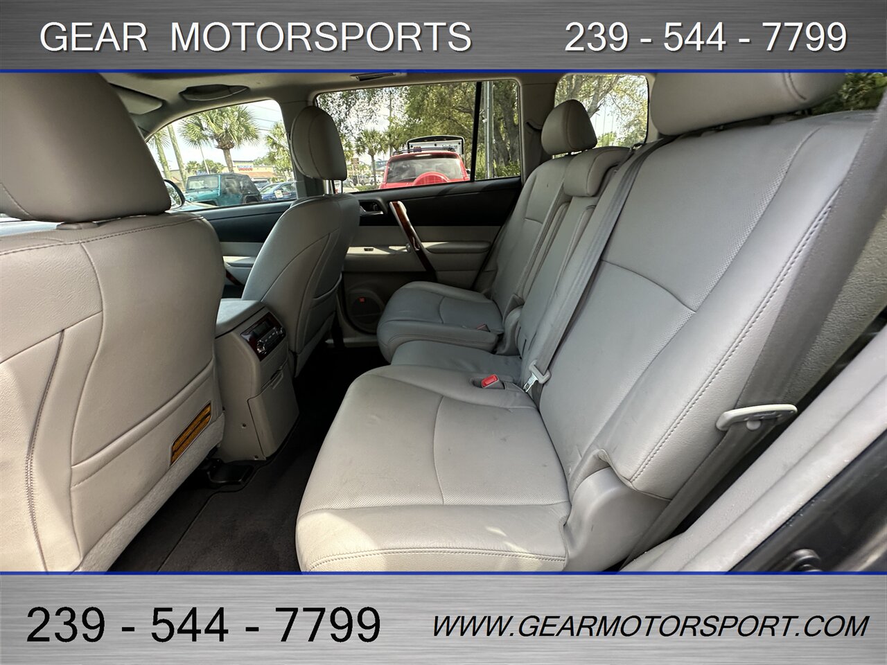 2012 Toyota Highlander Limited 3.5L V6 3rd Row   - Photo 13 - Estero, FL 33928