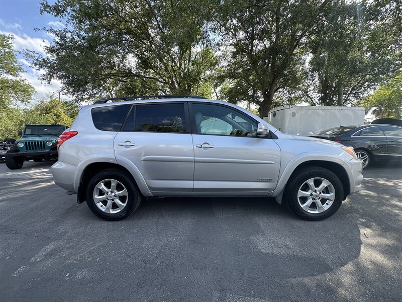 2010 Toyota RAV4 Limited 3.5L V6 CLEAN TITLE  