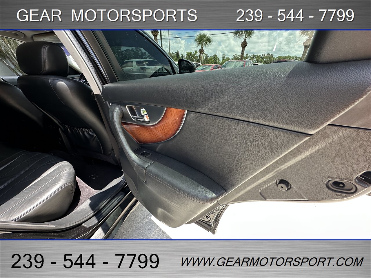 2011 INFINITI FX35 AWD 3.5L V6 - Photo 14 - Estero, FL 33928