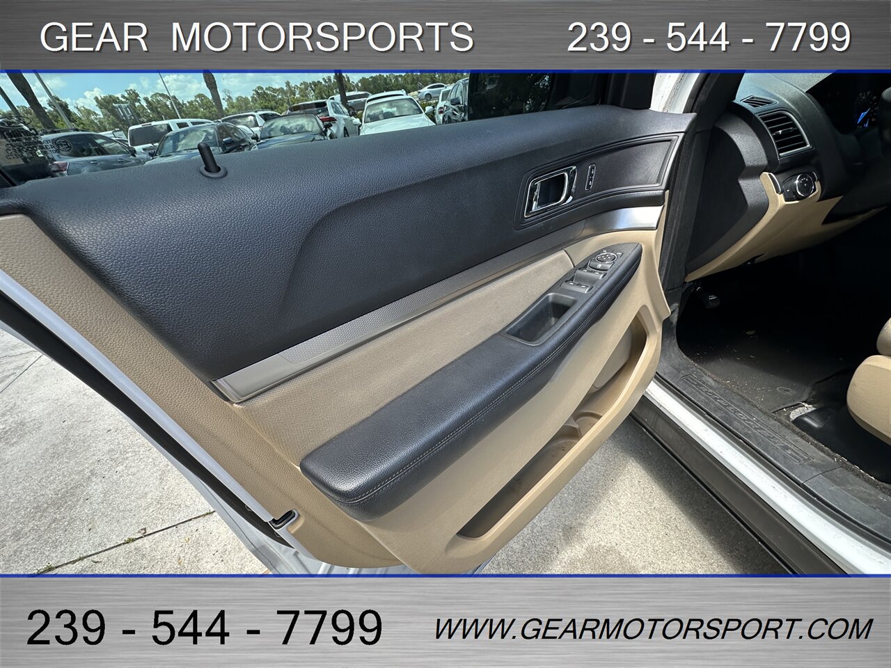 2017 Ford Explorer - Photo 11 - Estero, FL 33928