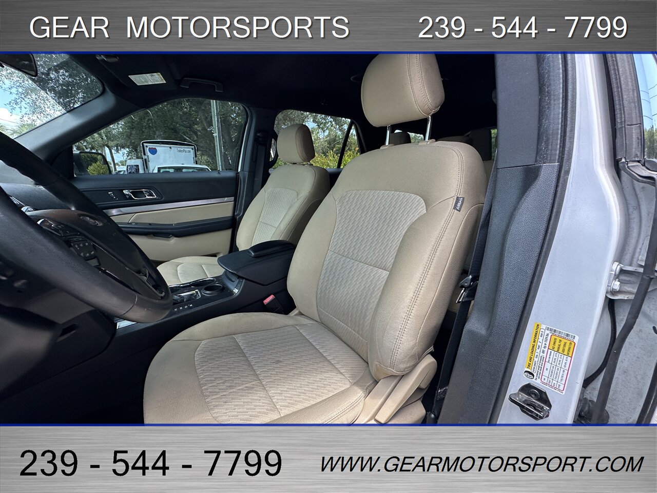 2017 Ford Explorer - Photo 12 - Estero, FL 33928